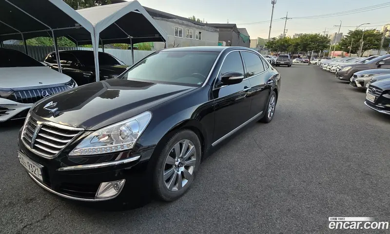 Hyundai Equus