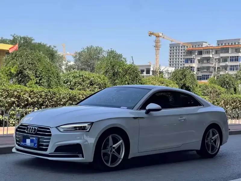 Audi A5 (Import)