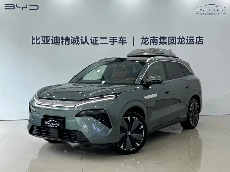 BYD Tang L