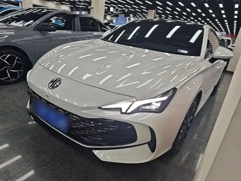 MG MG7