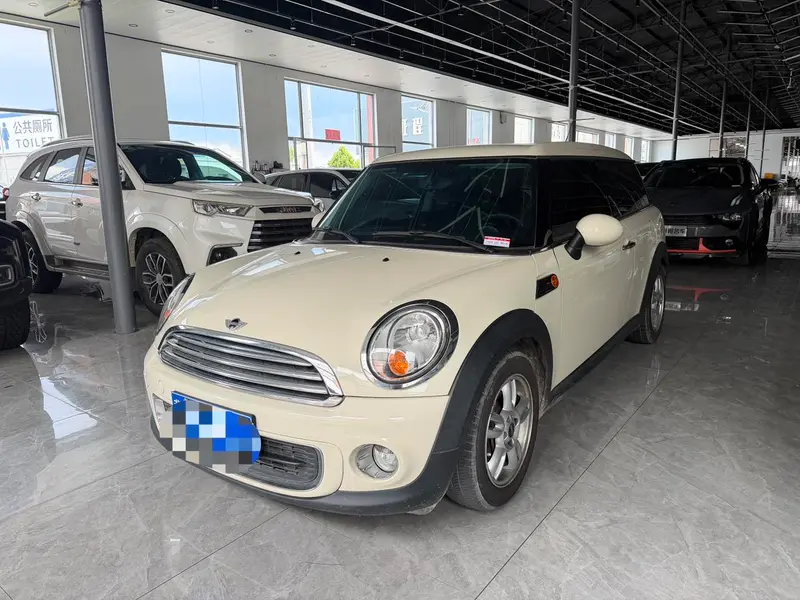 MINI CLUBMAN