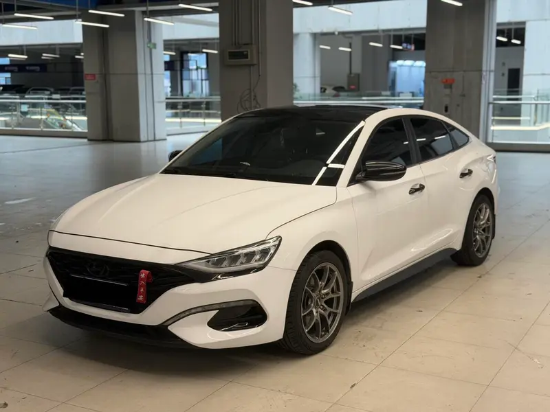 Hyundai Lafesta