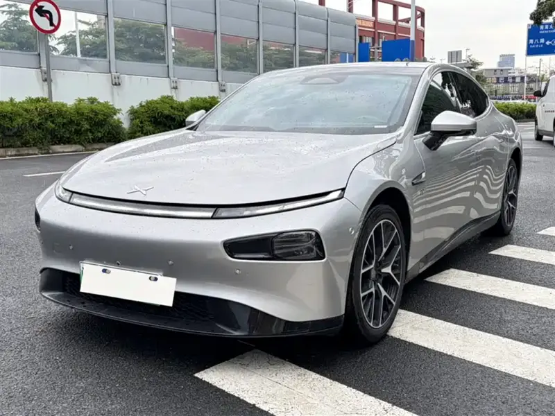 XPeng P7