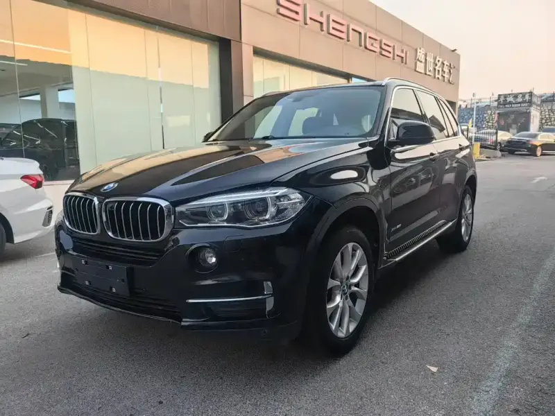BMW X5 (Import)