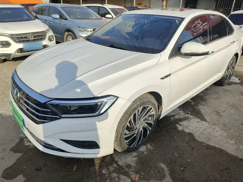 Volkswagen Sagitar