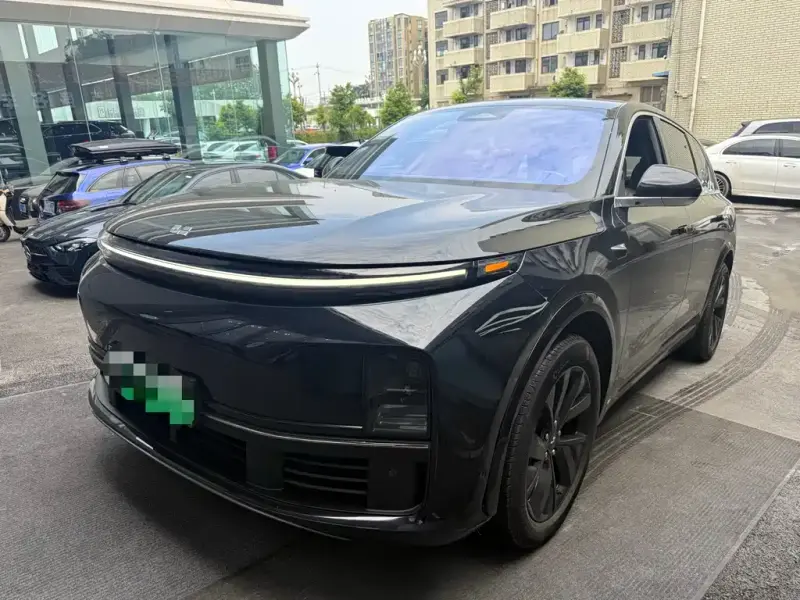 Li Auto L7