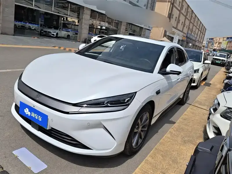 BYD Qin L