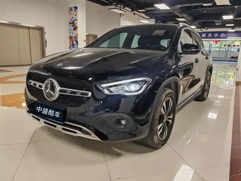 Mercedes-Benz GLA
