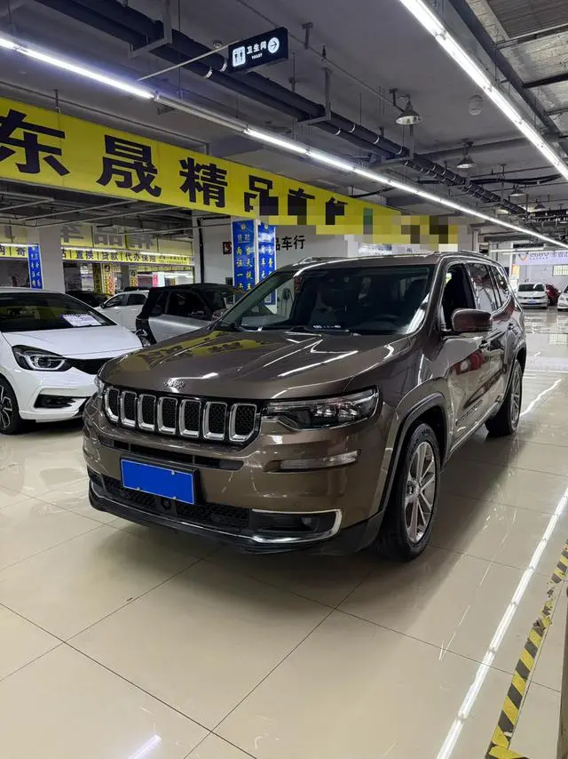 Jeep Grand Commander