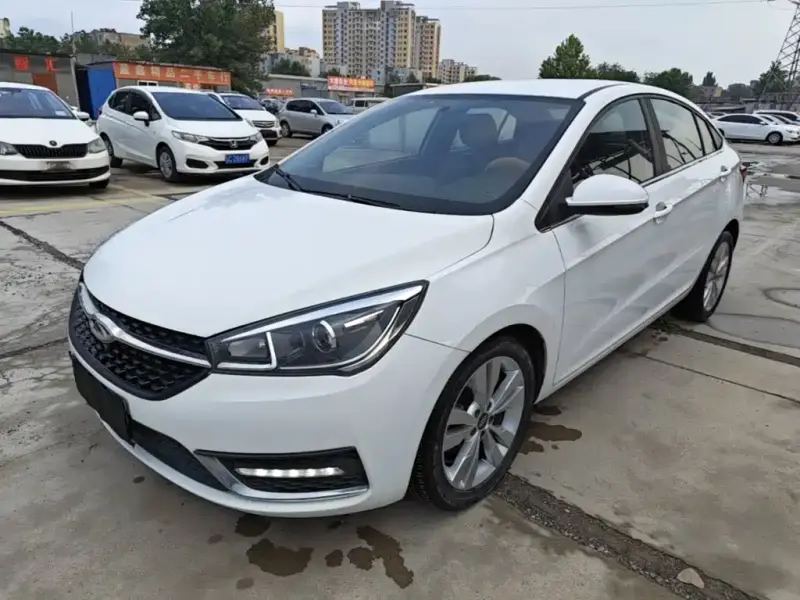Chery Arrizo 5