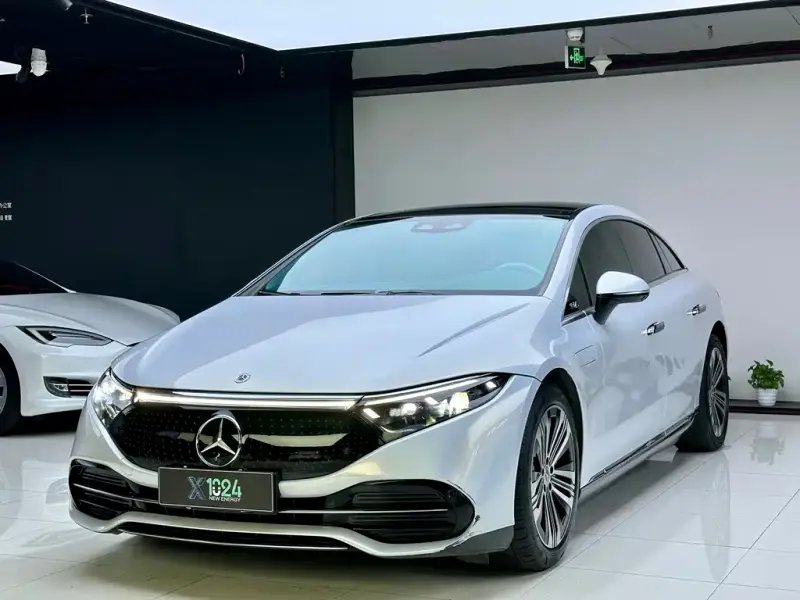 Mercedes-Benz EQS