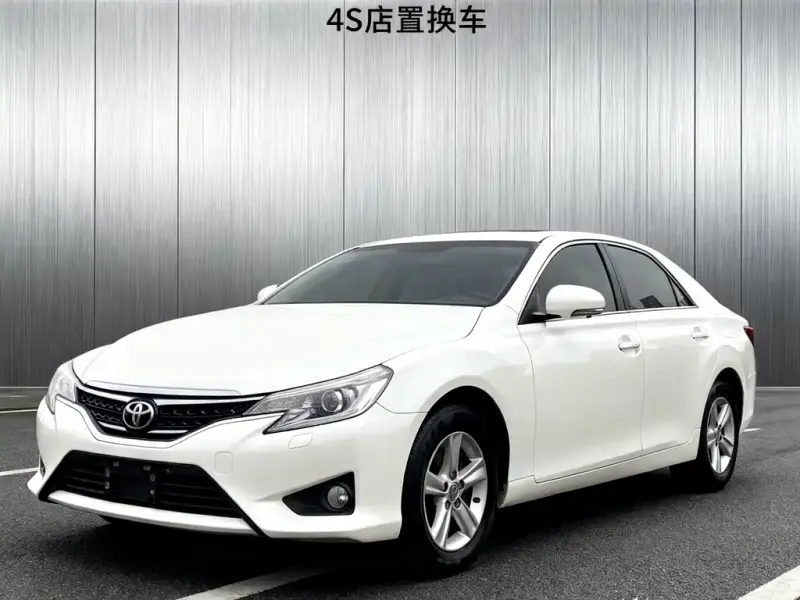 Toyota Reiz