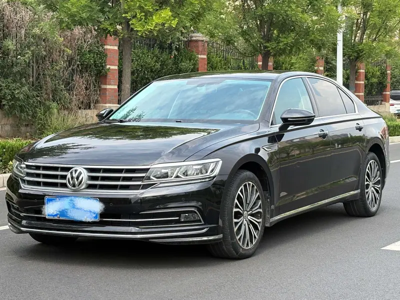 Volkswagen Phideon