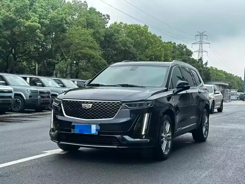 Cadillac XT6