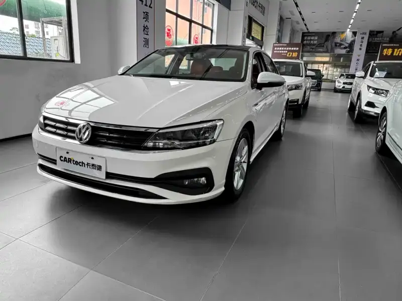 Volkswagen Lamando
