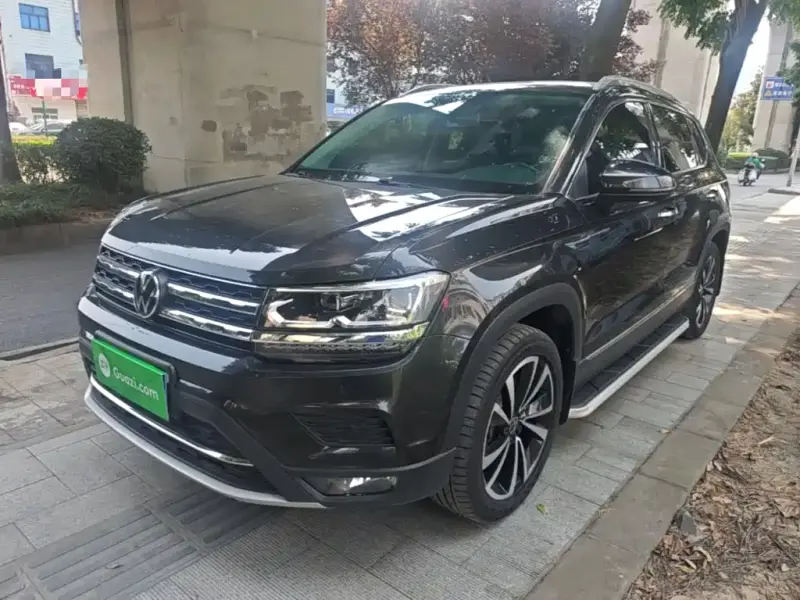Volkswagen Tharu