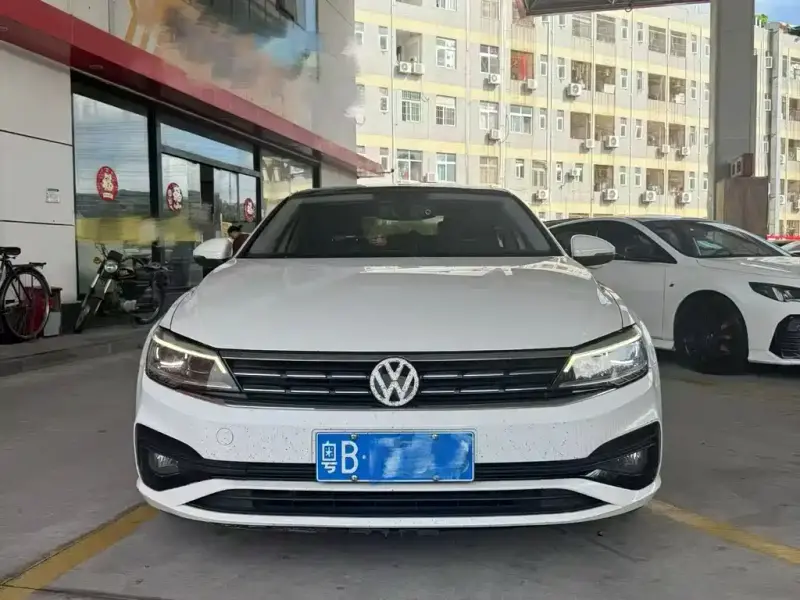 Volkswagen Lamando
