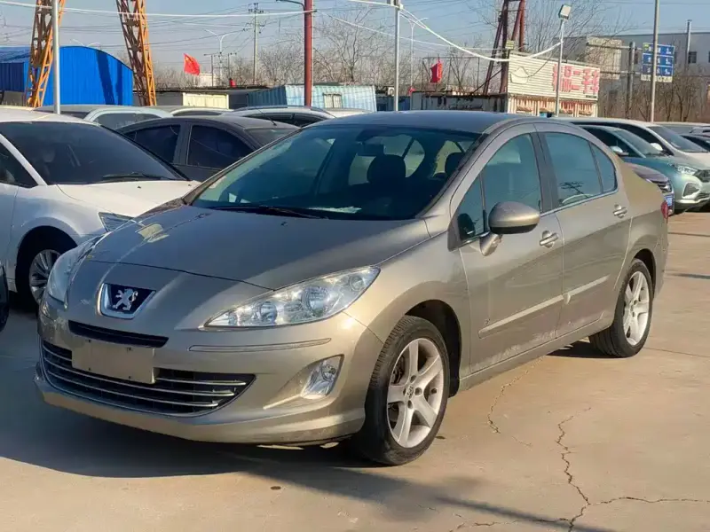 Peugeot 408