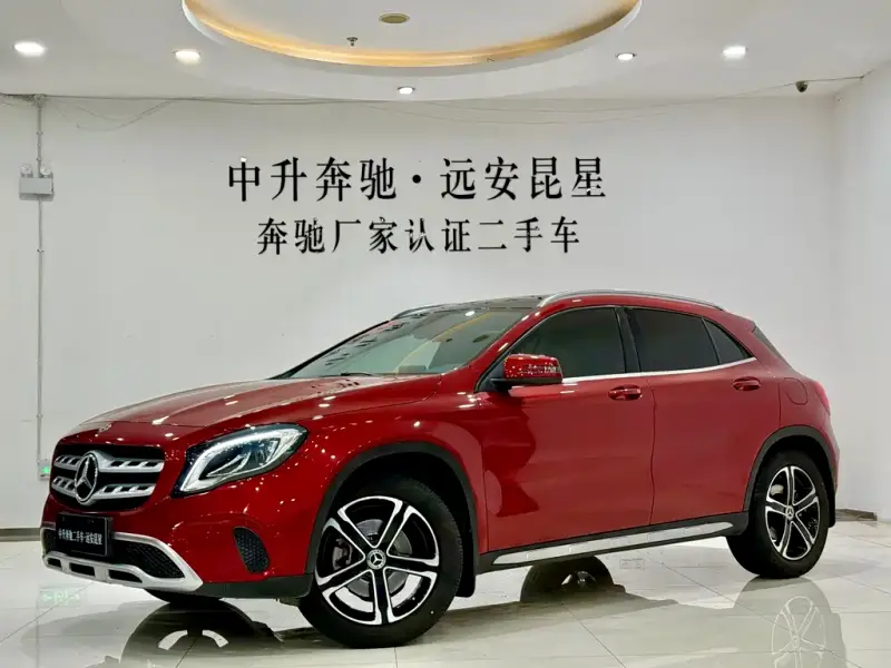 Mercedes-Benz GLA