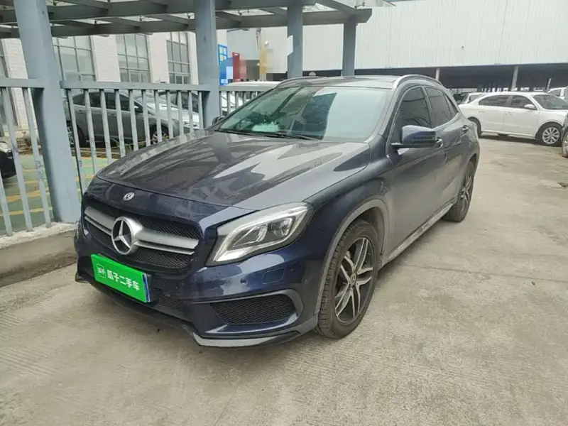 Mercedes-Benz GLA