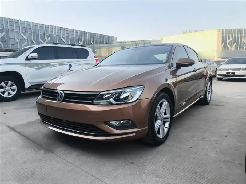 Volkswagen Lamando
