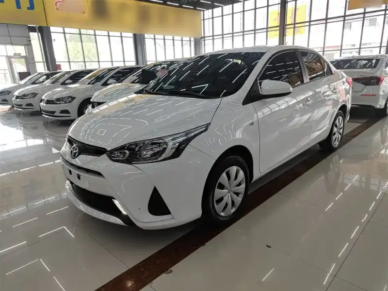Toyota Yaris L