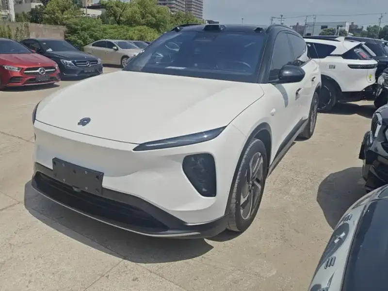 NIO ES6