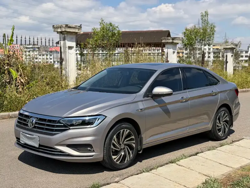 Volkswagen Sagitar