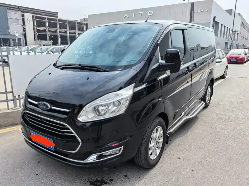 Ford Tourneo