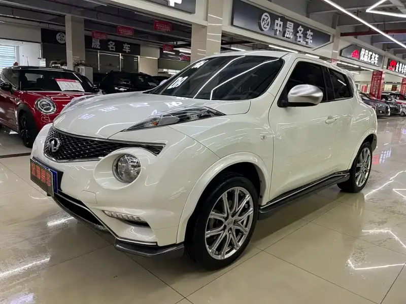 Infiniti ESQ