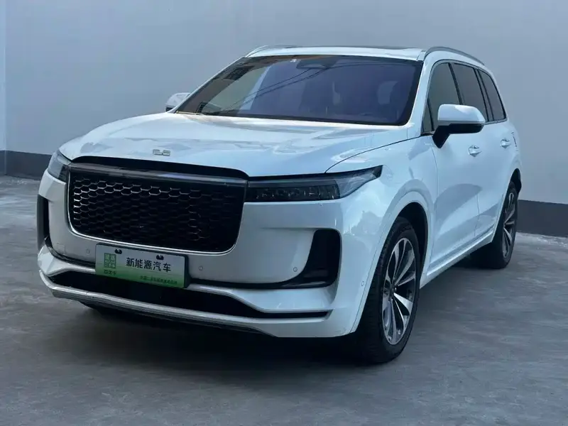 Li Auto ONE