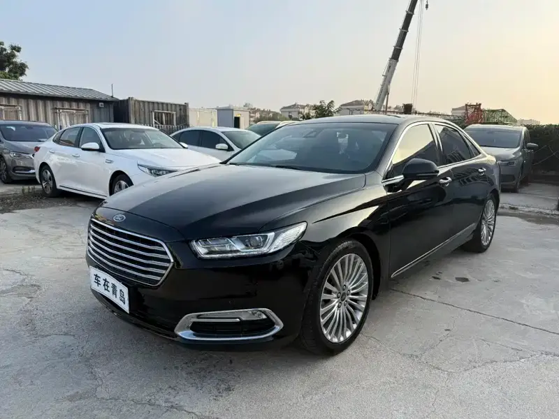 Ford Taurus