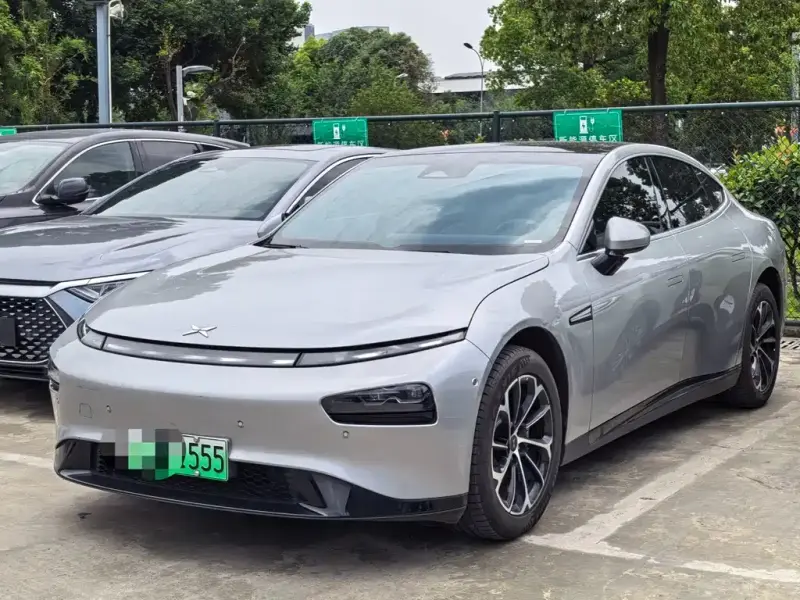 XPeng P7