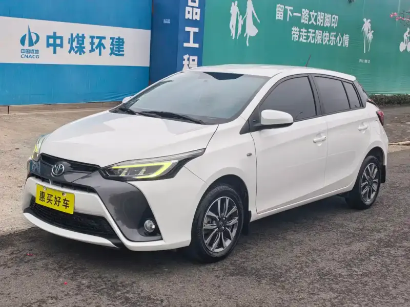 Toyota Yaris L