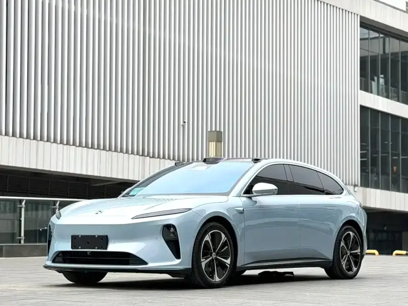 NIO ET5T
