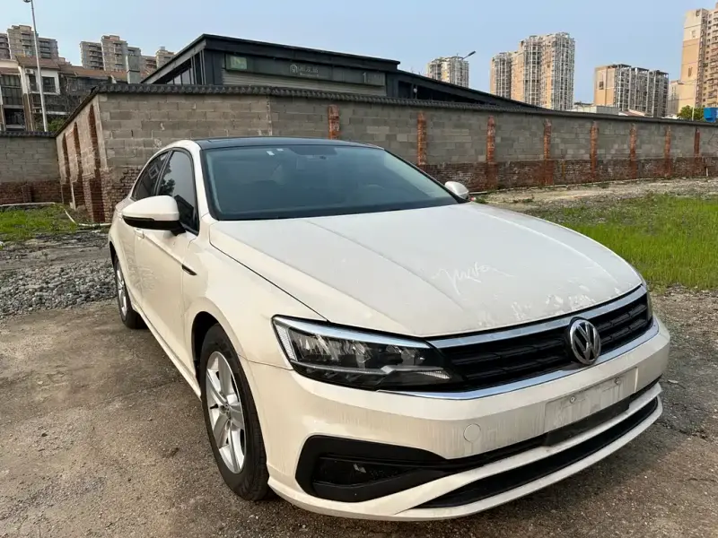 Volkswagen Lamando