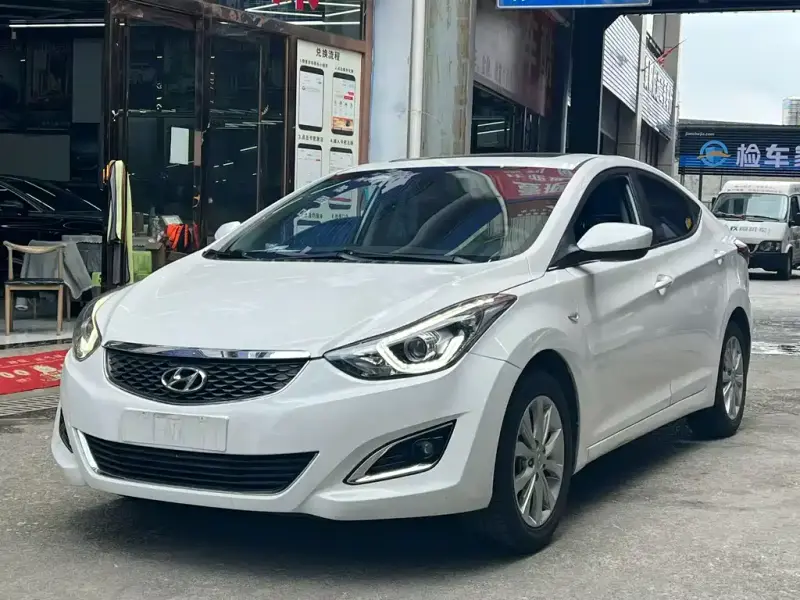 Hyundai Elantra Langdong