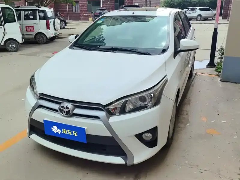 Toyota Yaris L