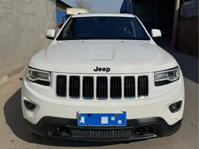 Jeep Grand Cherokee (Import)