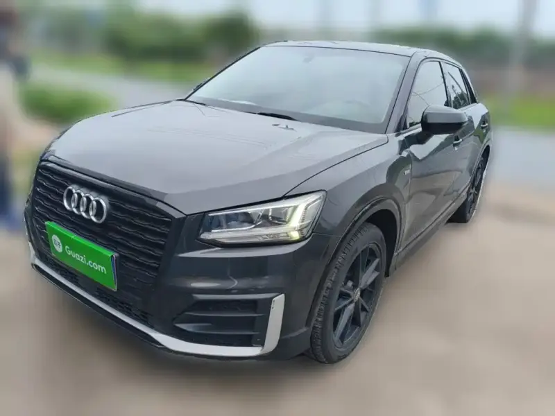Audi Q2L
