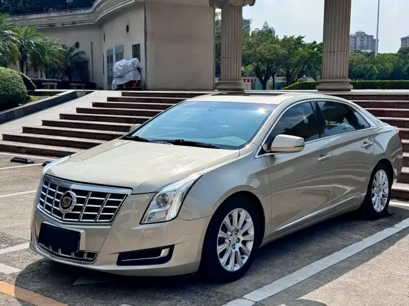 Cadillac XTS