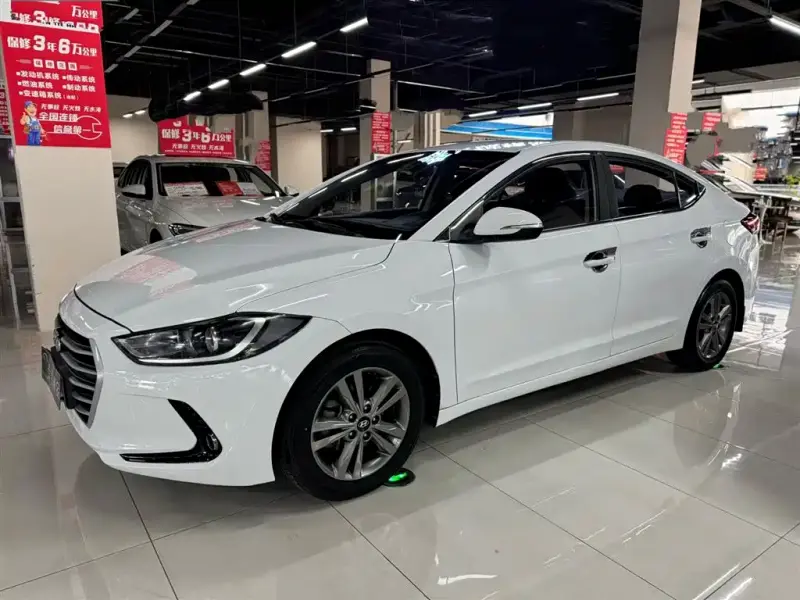 Hyundai Elantra