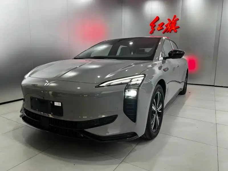 Hongqi EH7