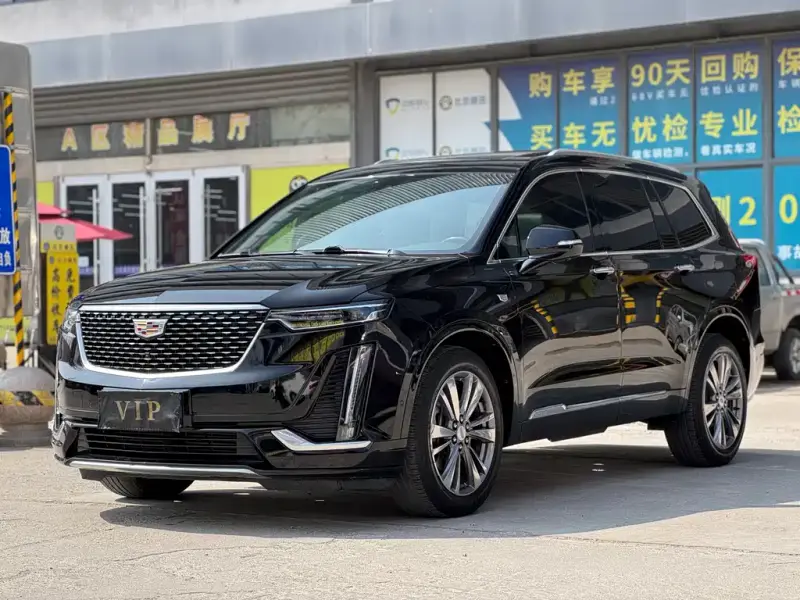 Cadillac XT6