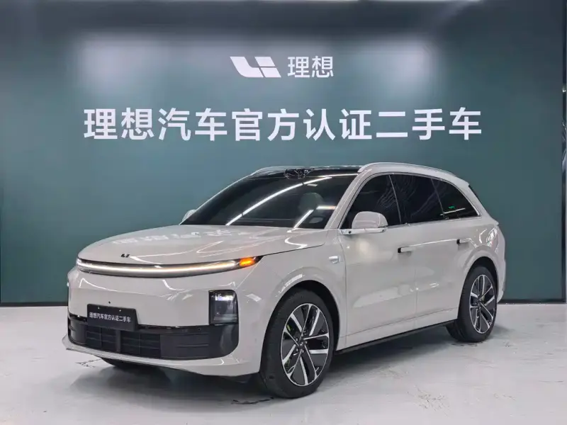 Li Auto L6
