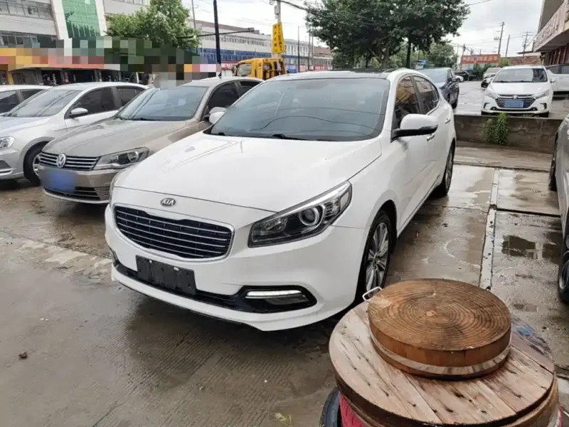 Kia K4