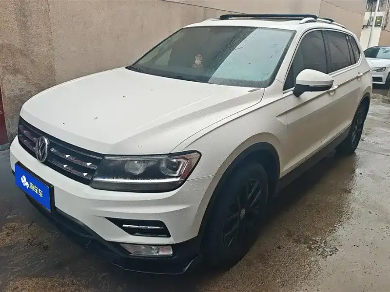 Volkswagen Tiguan L