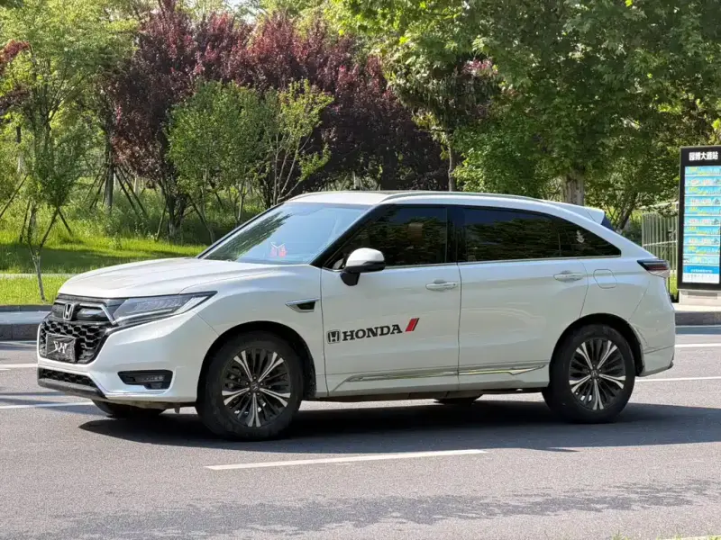 Honda UR-V