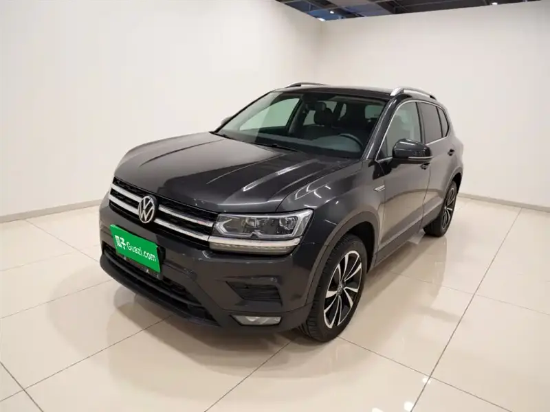 Volkswagen Tharu