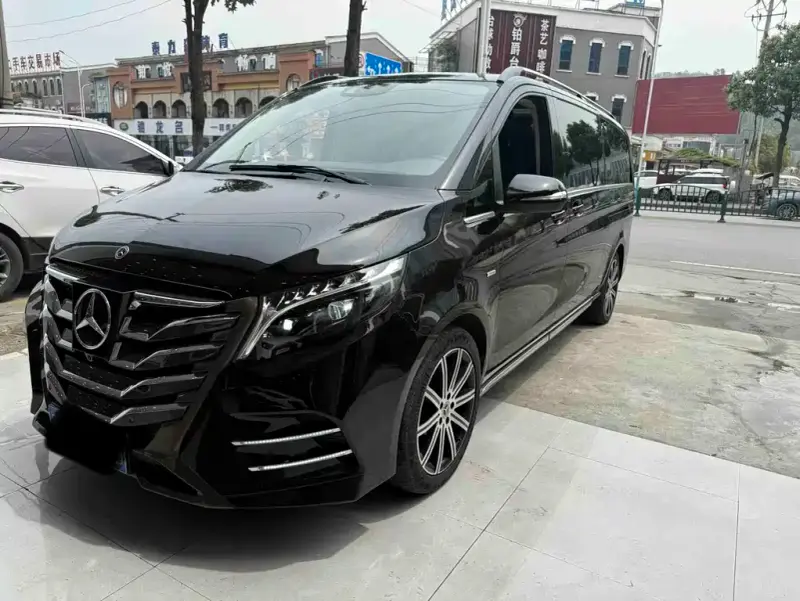 Mercedes-Benz V-Class